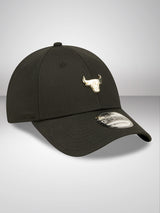 Chicago Bulls Pin Logo Black 9FORTY Adjustable Cap