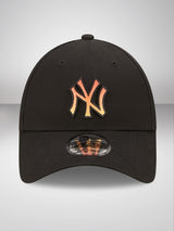 New York Yankees Gradient Infill Black 9FORTY Adjustable Cap