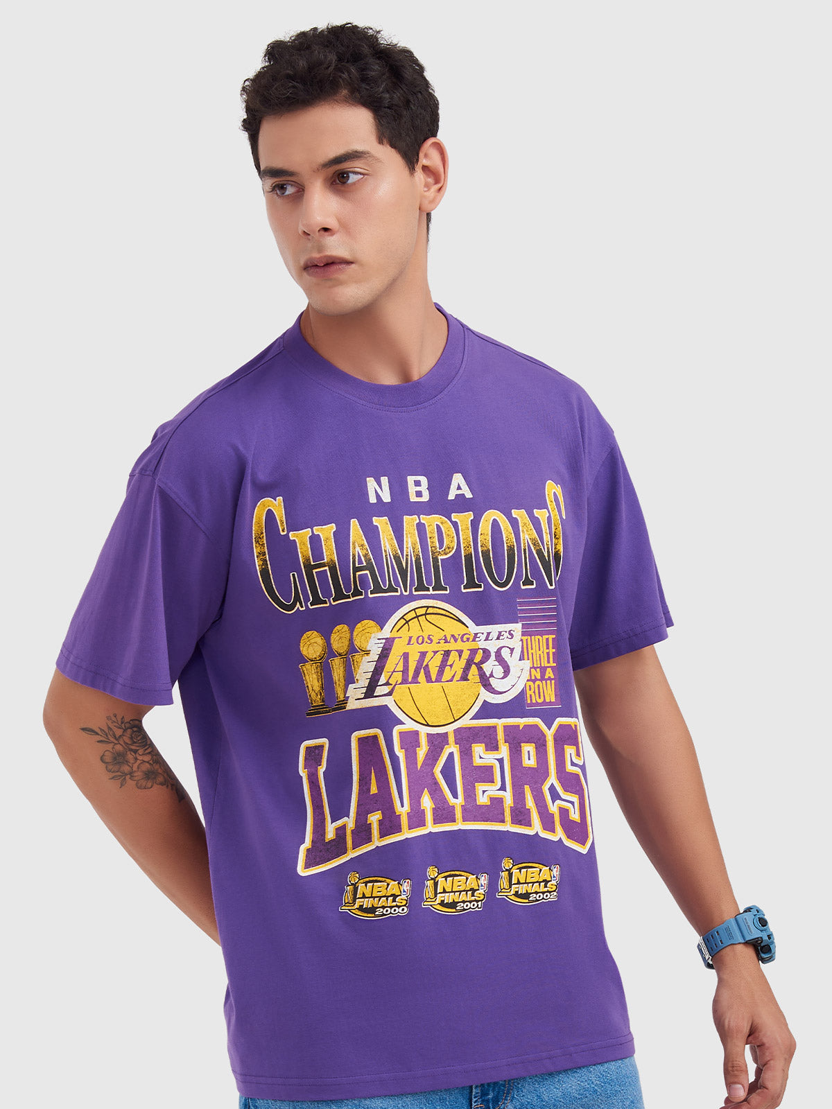 Los Angeles Lakers Champions Oversized T-Shirt – Shop The Arena