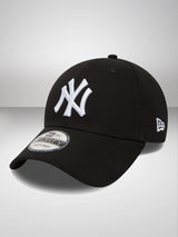 New York Yankees Essential Black 9FORTY Cap - New Era