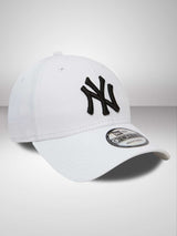 New York Yankees Essential White 9FORTY Cap - New Era