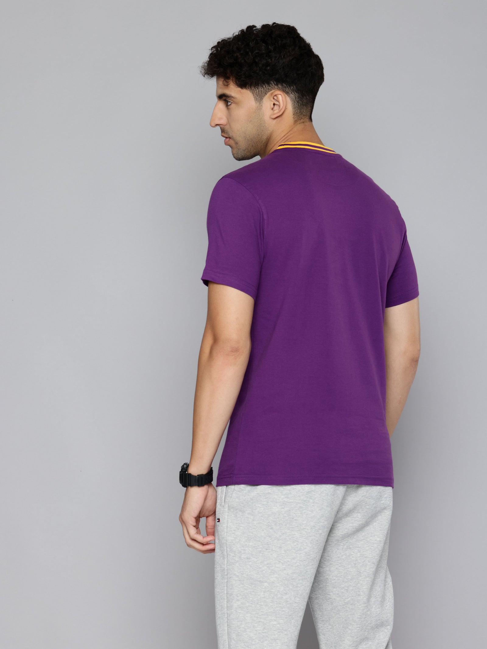 Tシャツ・カットソー LMC GIMME PUTT TEE purple 0LM23STS131PPL Los Angeles Lakers: Core Typography T Shirt - Purple – Shop