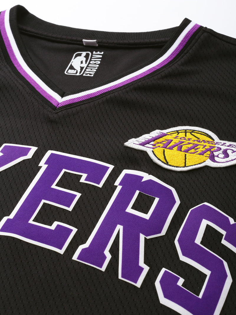 Los Angeles Lakers VネックTシャツ Mサイズ Los Angeles Lakers V-Neck Oversized T-Shirt – Shop The Arena