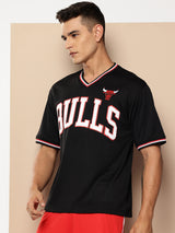 Chicago Bulls V-Neck Oversized T-Shirt