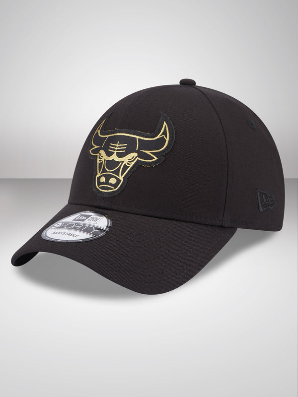 Chicago Bulls Metallic Badge Black 9FORTY Adjustable Cap