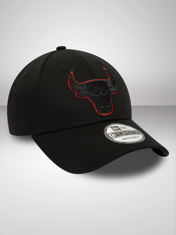 Chicago Bulls Metallic Outline Black 9FORTY Adjustable Cap