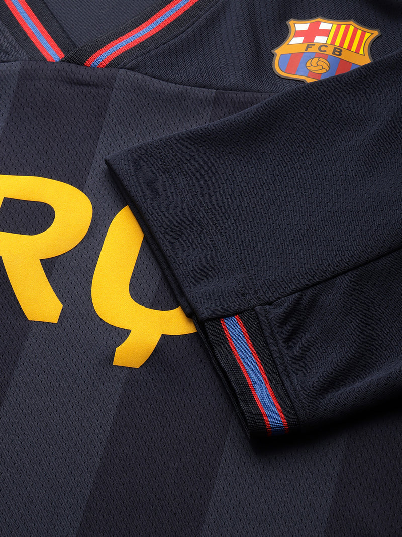 FC Barcelona Vintage Football Oversized T-Shirt – Shop The Arena