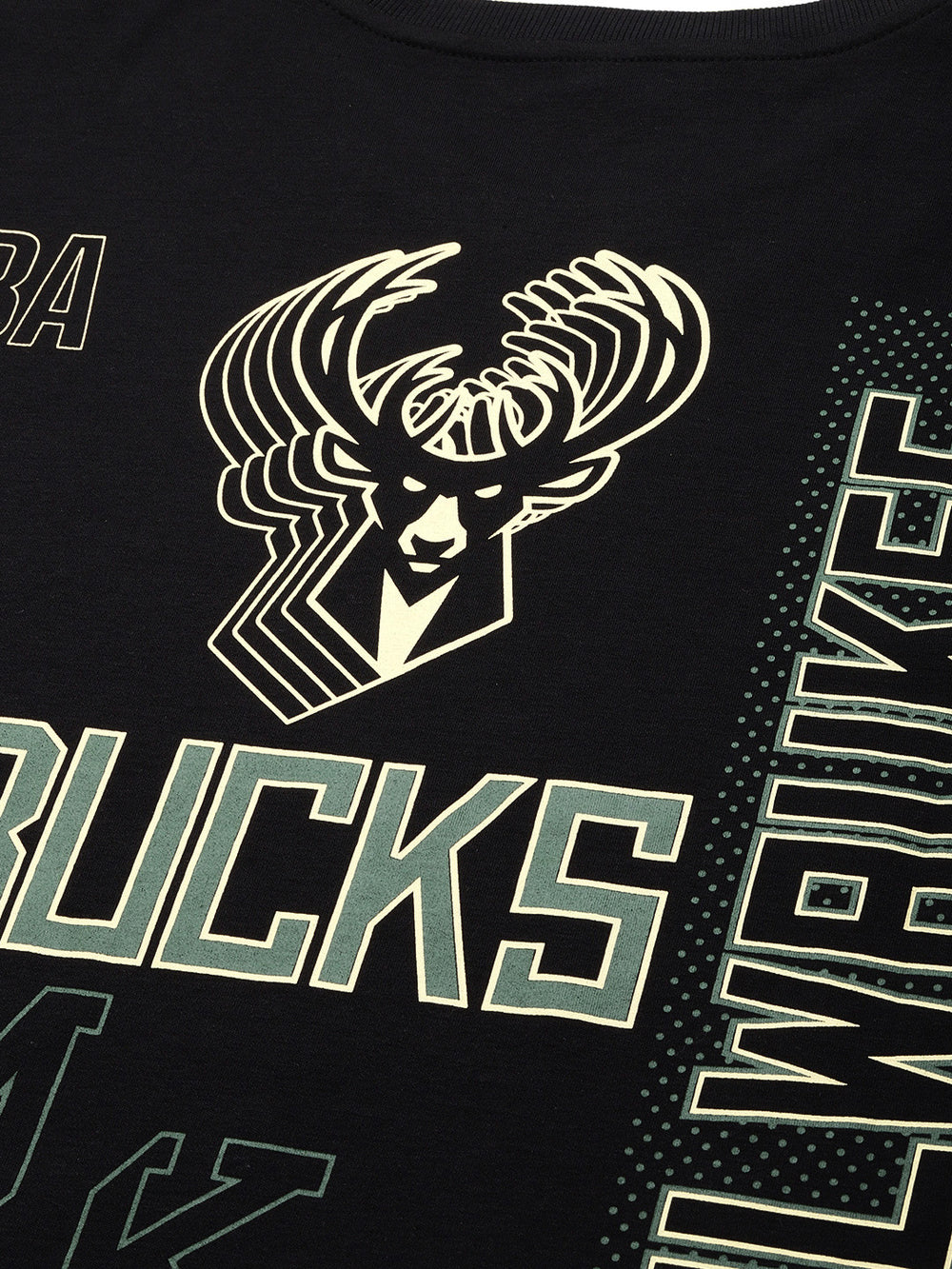 Milwaukee Bucks Midnight Black Oversized T-Shirt – Shop The Arena