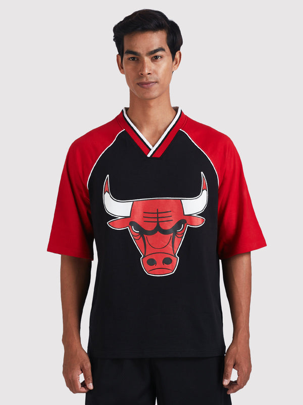 Chicago Bulls Contrast Colour Oversized T-Shirt