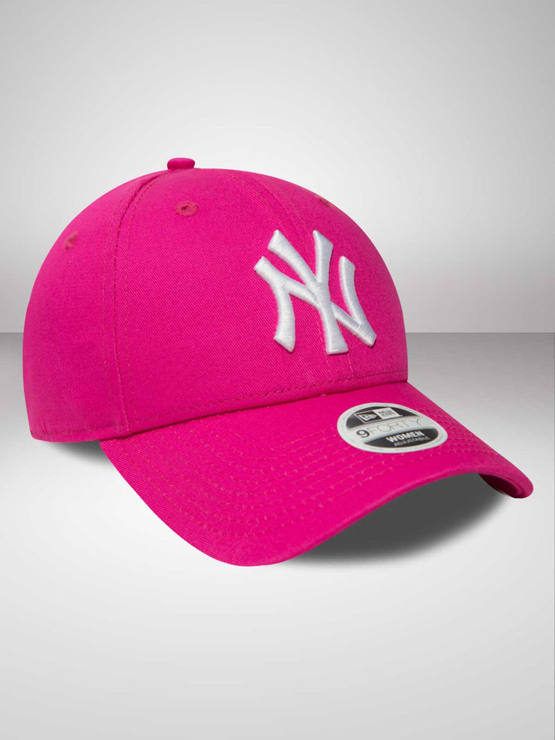 New York Yankees Essential Womens Pink 9FORTY Cap - New Era