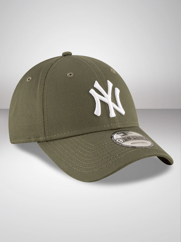 KTZ 9forty La Dodgers Essential Hat in Black for Men